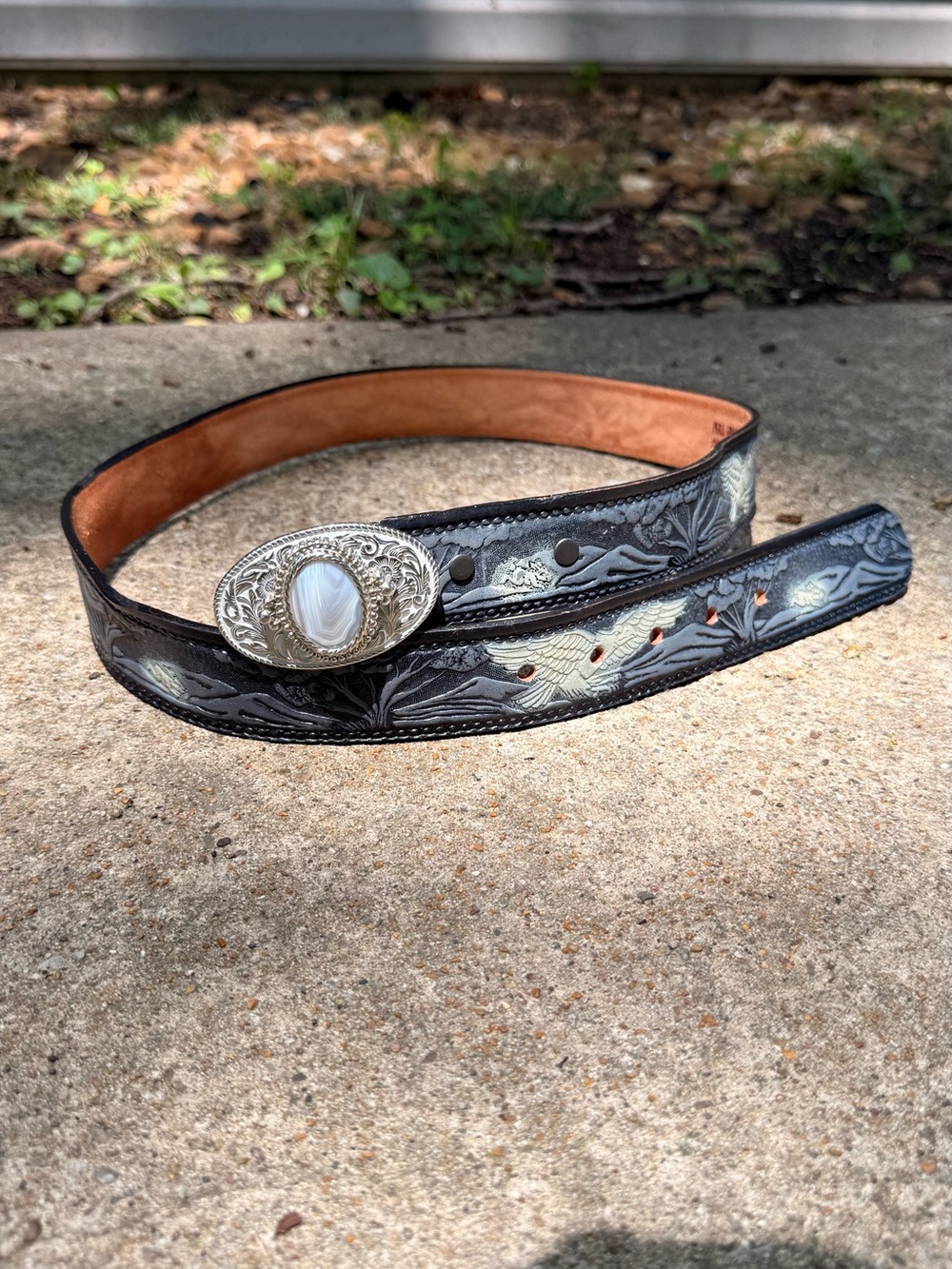Handcrafted Embossed Leather Belt with Silver Concho - Black and Cream